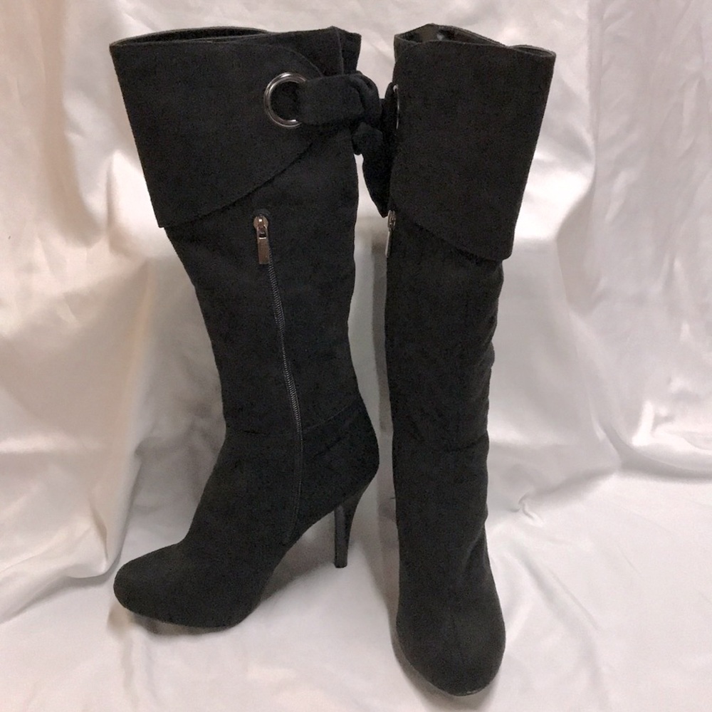 JustFab Geralyn Black Boots